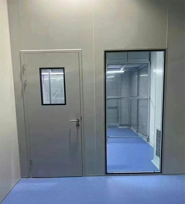 学校教学楼完成红古防火门标准化安装 学校教学楼完成红古防火门标准化安装